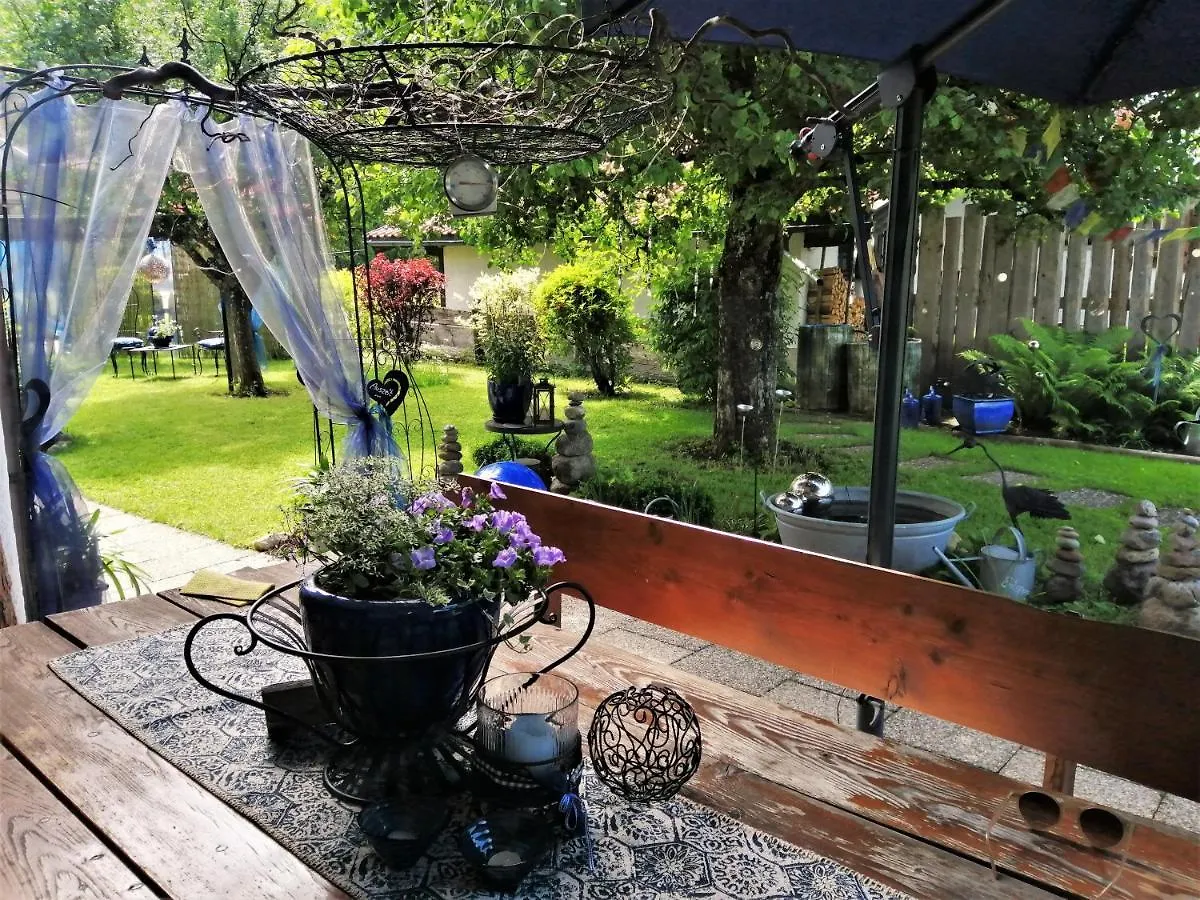 Guest house Gaestehaus Schoenfeld Reit im Winkl