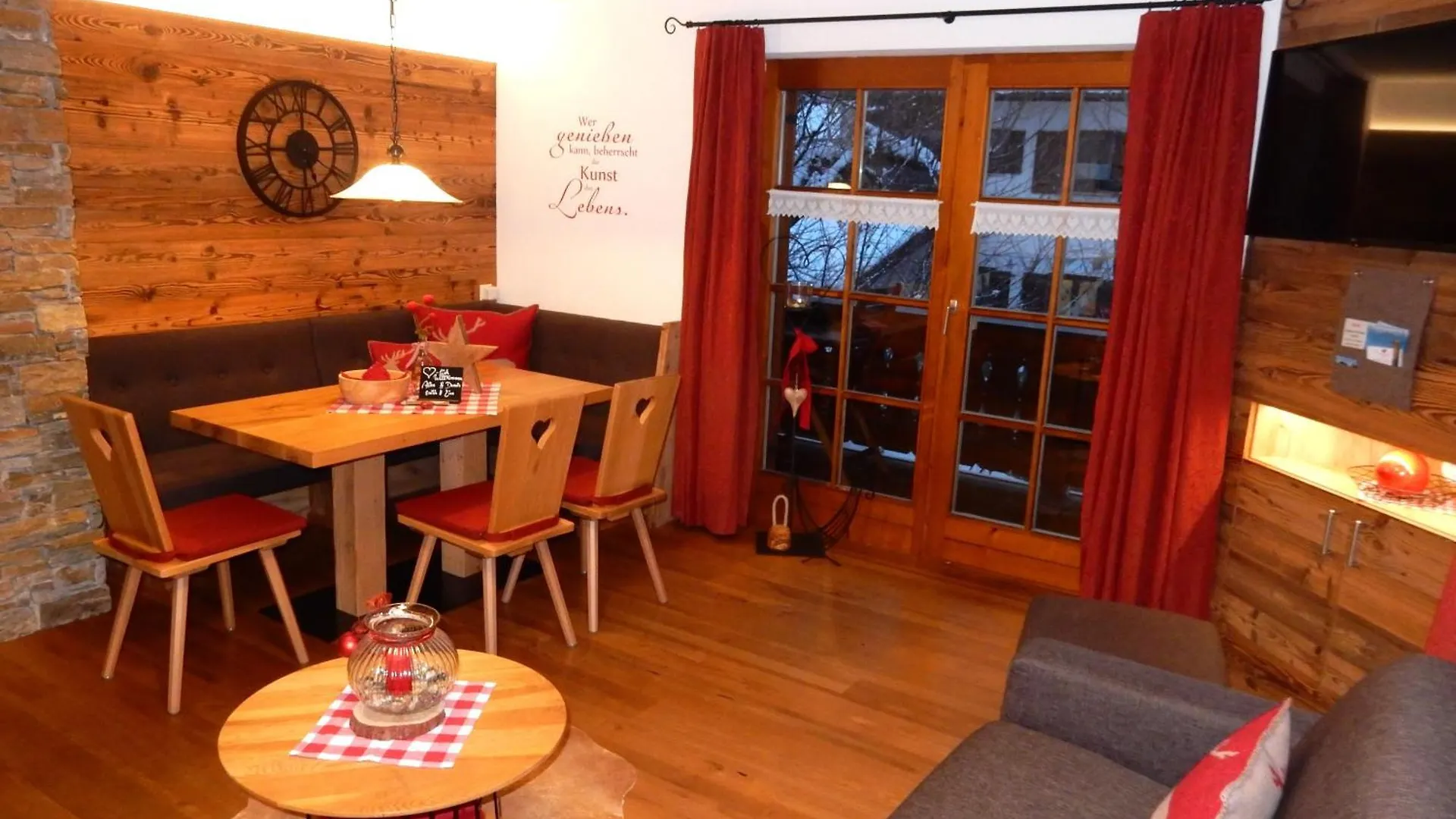 Guest house Gaestehaus Schoenfeld Reit im Winkl