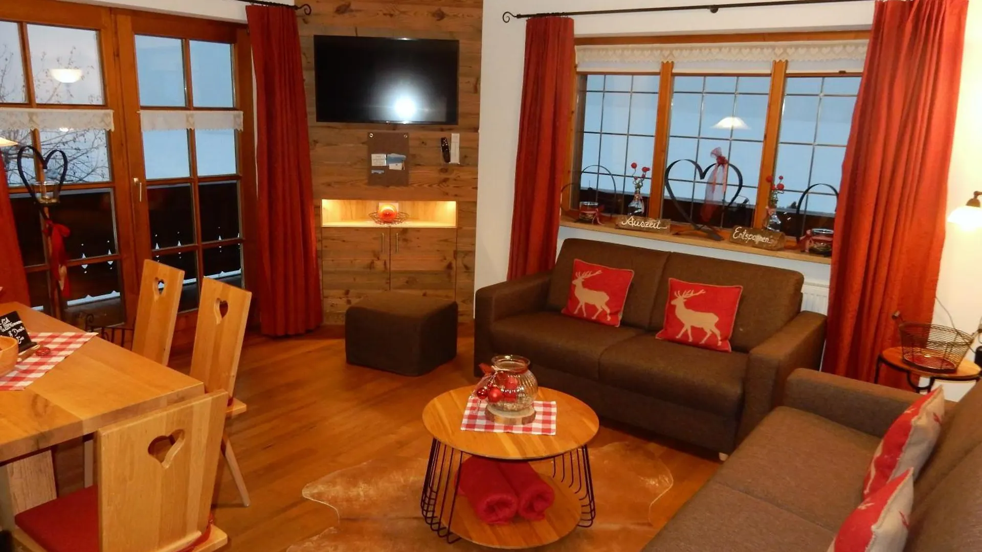 Gaestehaus Schoenfeld Reit im Winkl Guest house