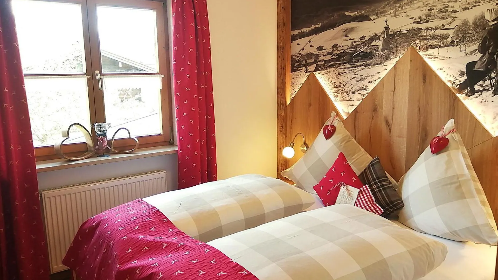 Guest house Gaestehaus Schoenfeld Reit im Winkl