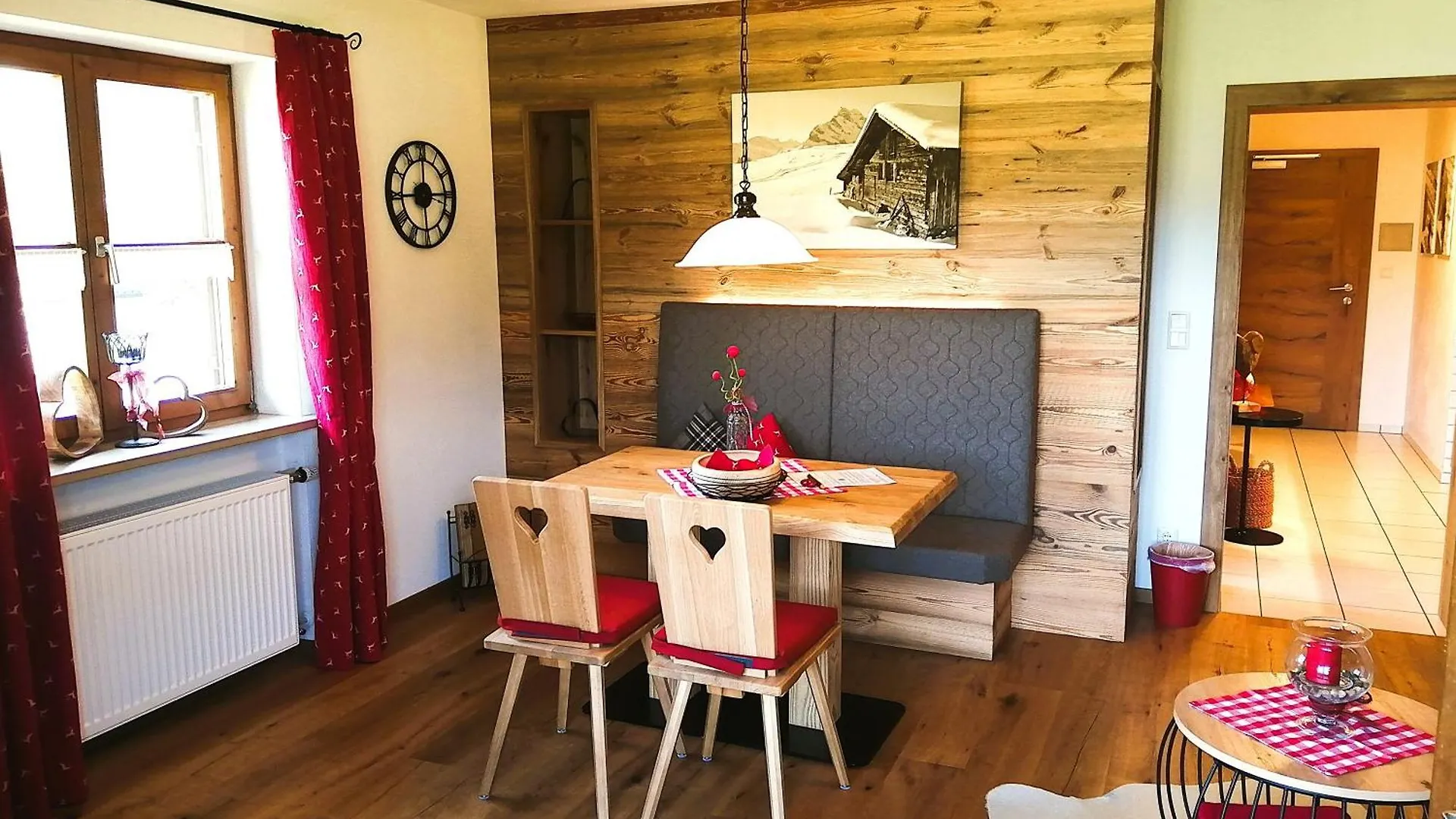 Gaestehaus Schoenfeld Reit im Winkl Guest house