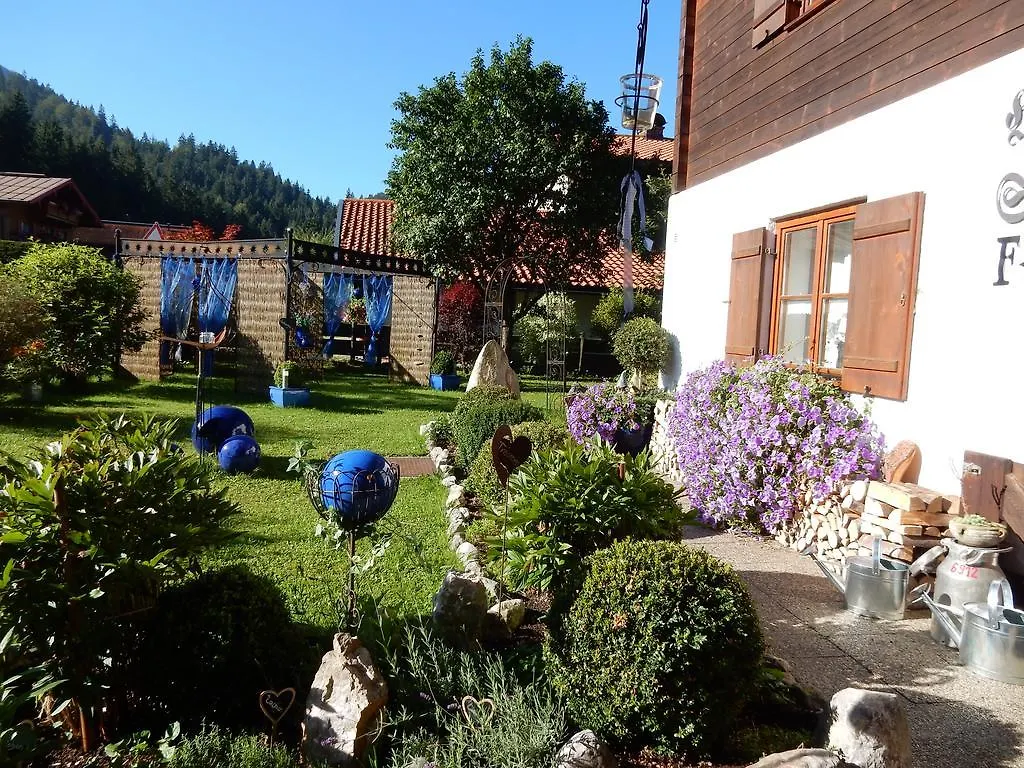 *** Guest house Gaestehaus Schoenfeld Reit im Winkl Germany