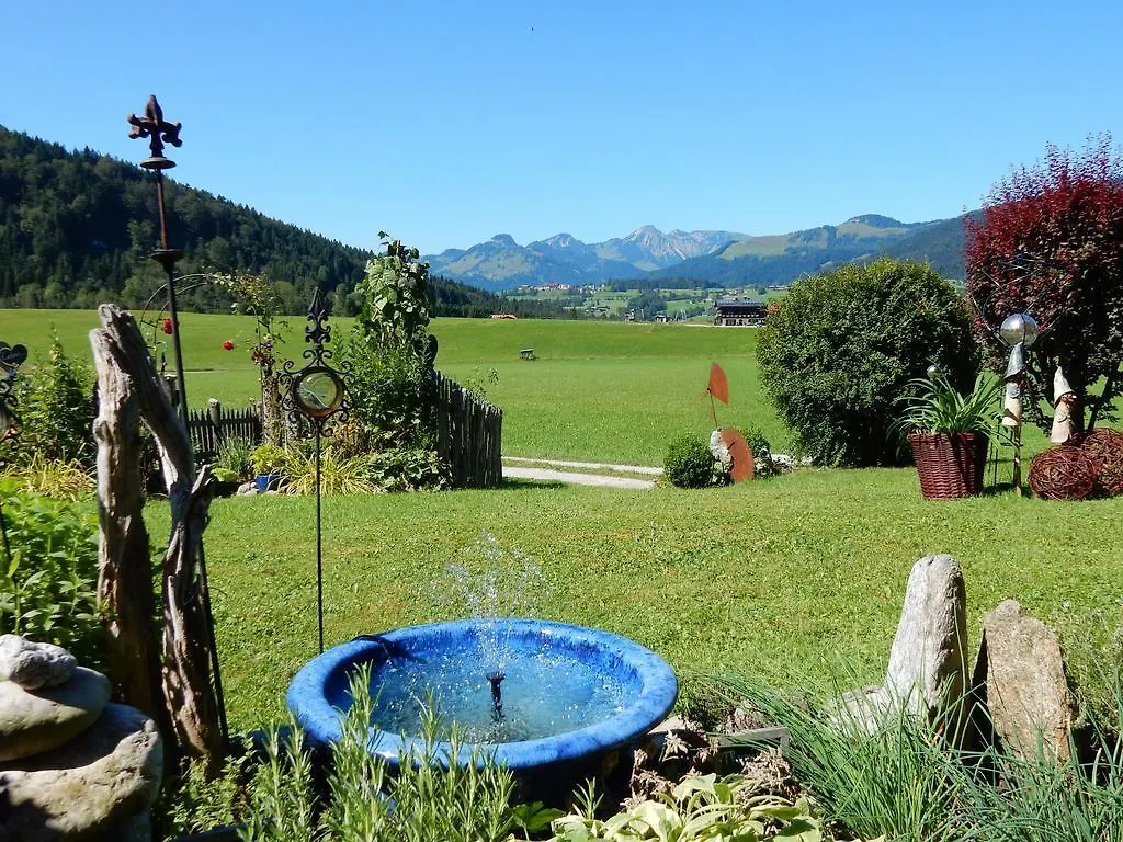 Guest house Gaestehaus Schoenfeld Reit im Winkl